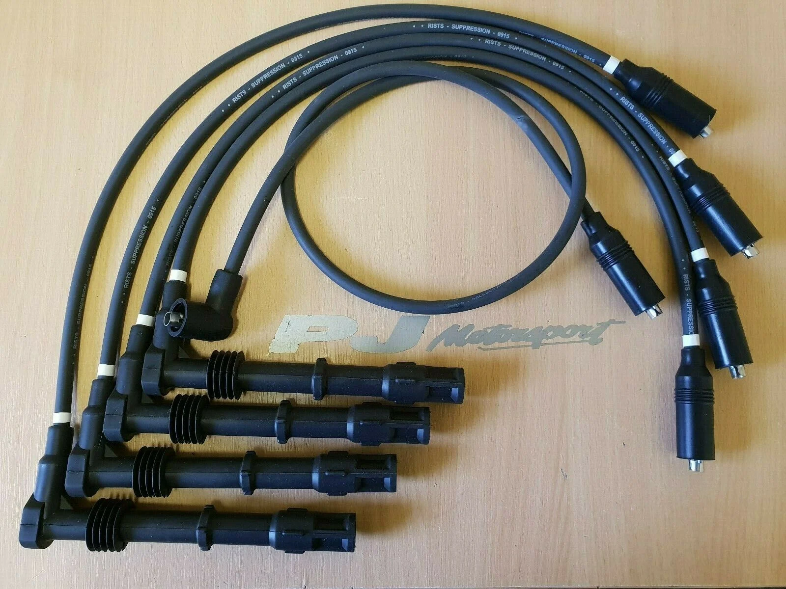 Black Cosworth 2wd spark plug lead set