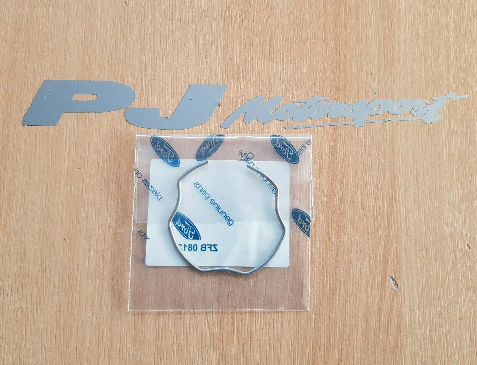 Genuine Ford cosworth/pinto/rs turbo thermostat retaining clip