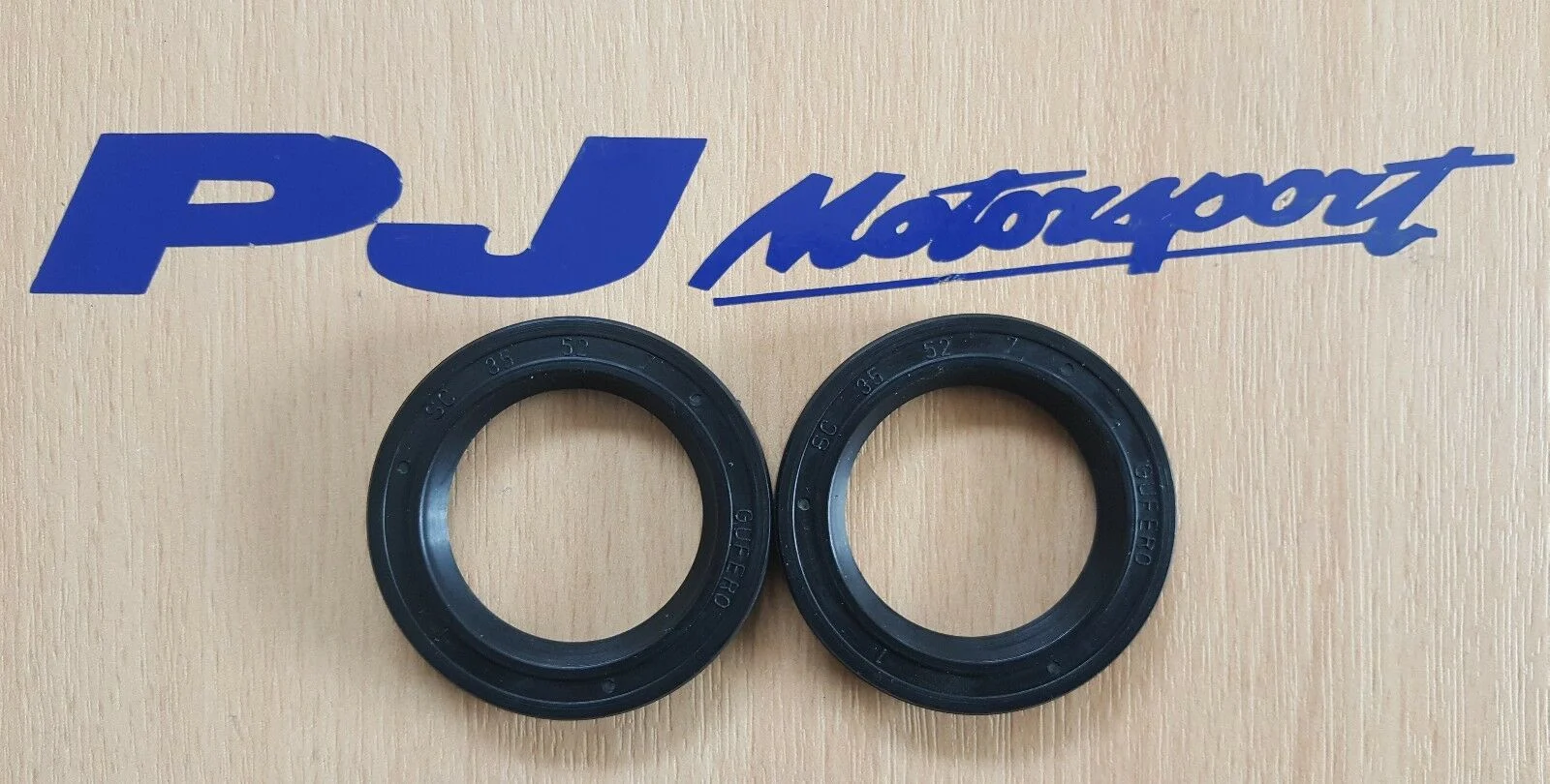 Cosworth 4x4 camshaft seals