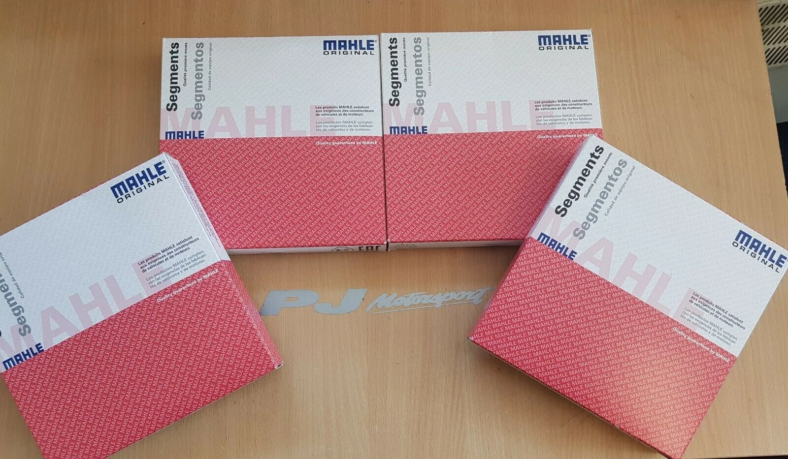 Mahle +0.5mm Cosworth yb piston ring set