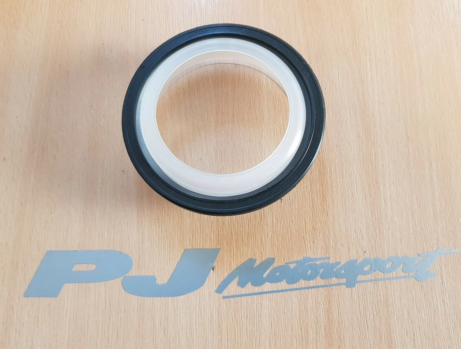 Elring ptfe Cosworth yb rear crankshaft seal