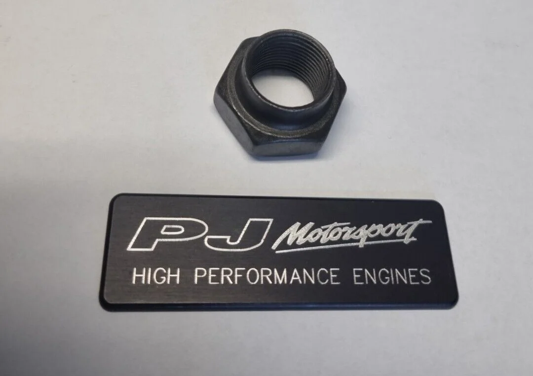 Cosworth 4x4 front driveshaft hub nut escort fiesta RS turbo genuine Ford