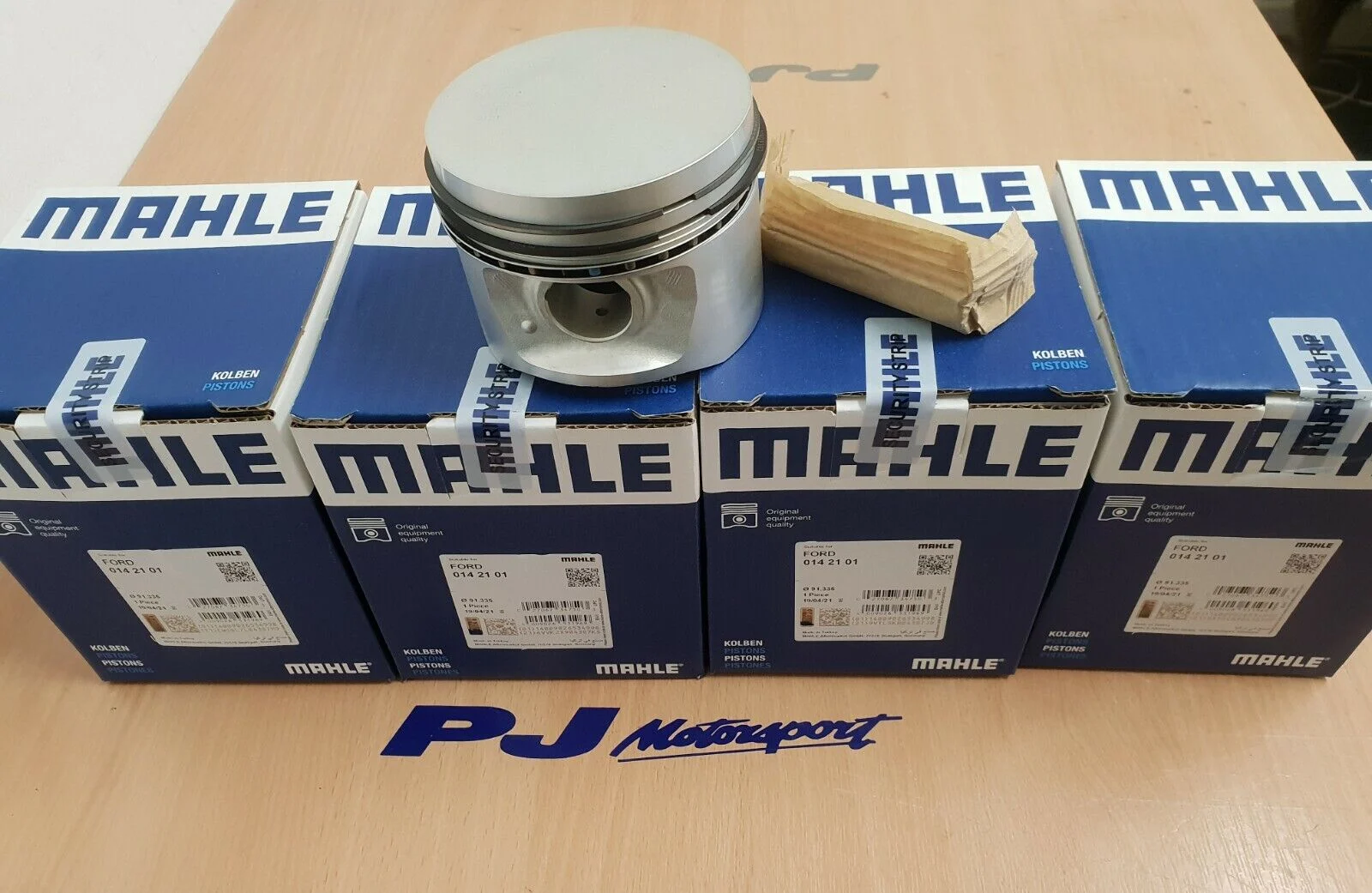 Ford pinto sohc piston set (4) +0.5mm oversize inc. Rings and pins