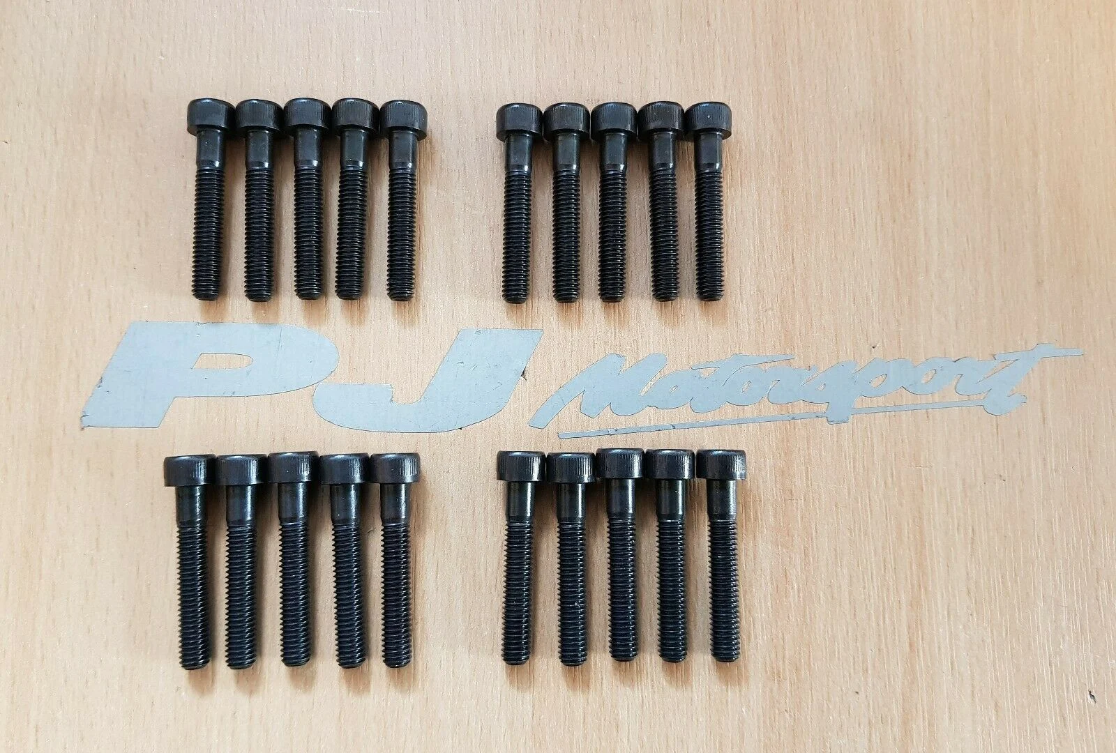 Cosworth yb rocker cover bolt set black