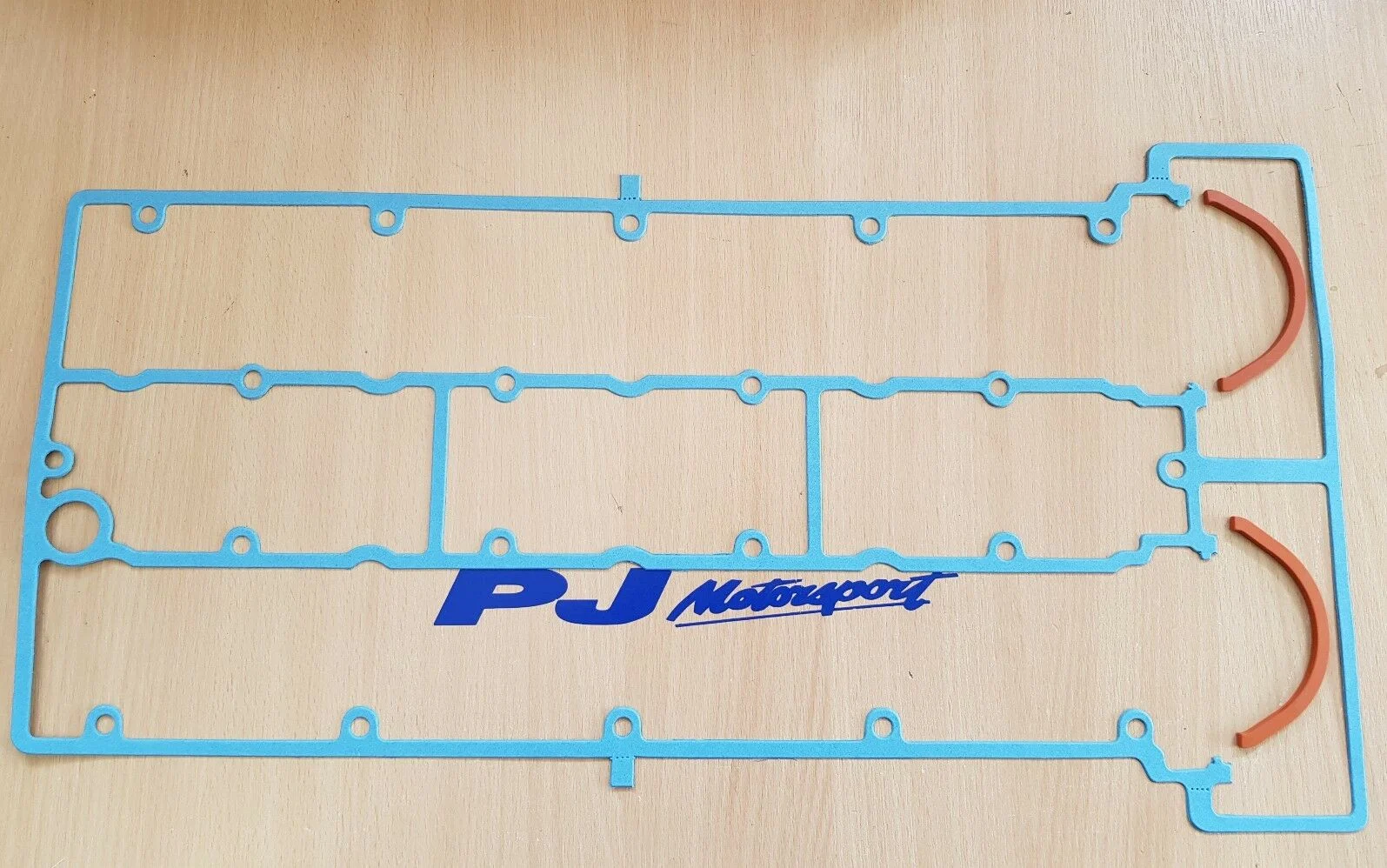 Cosworth yb rocker gasket and 1/2 moon seals