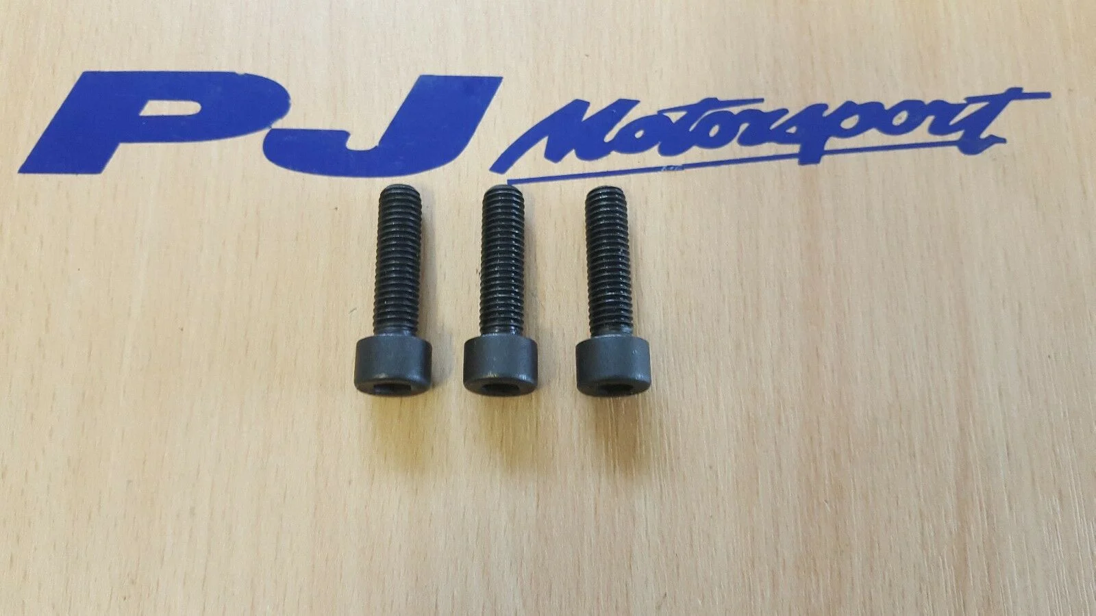 Cosworth 4x4 thermostat housing bolts