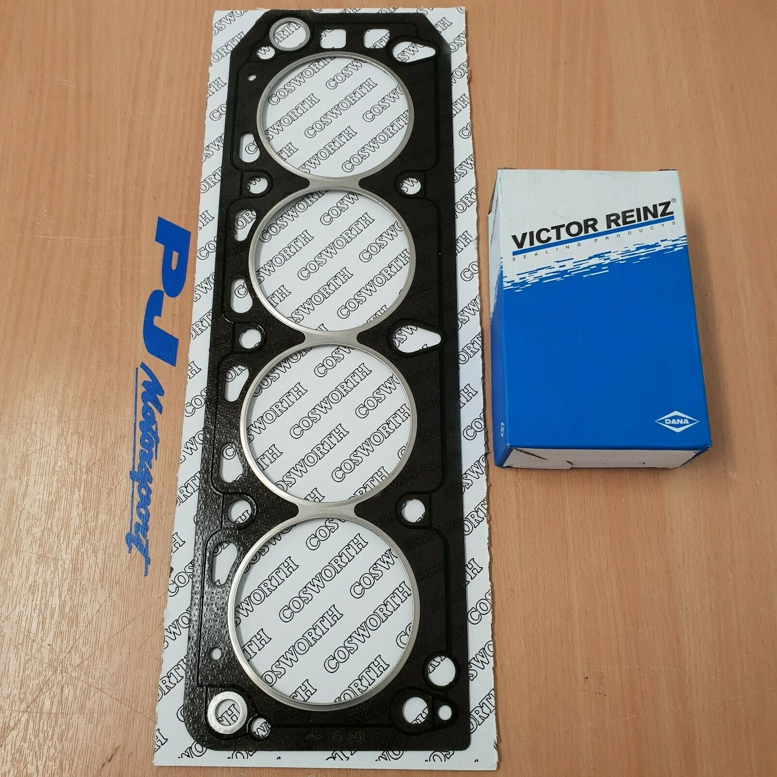 Genuine Cosworth YB1261 head gasket & early type small washer head bolts
