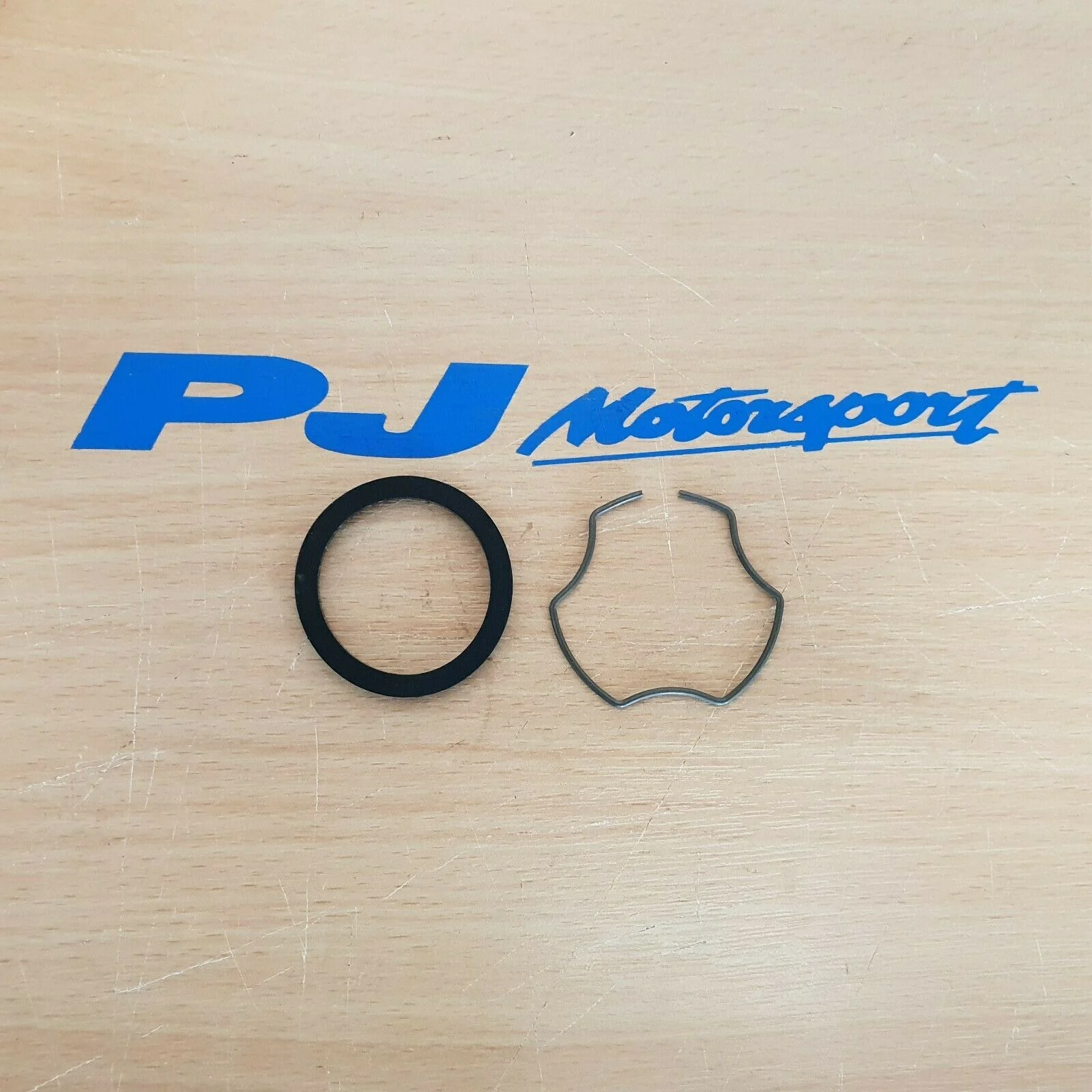 Cosworth/rs turbo/pinto thermostat seal & clip