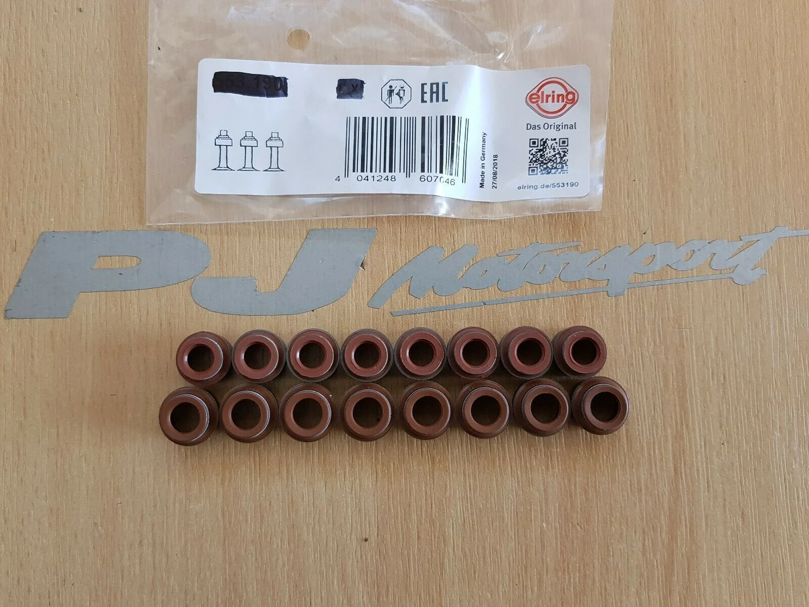 Elring Cosworth yb valve stem seal set