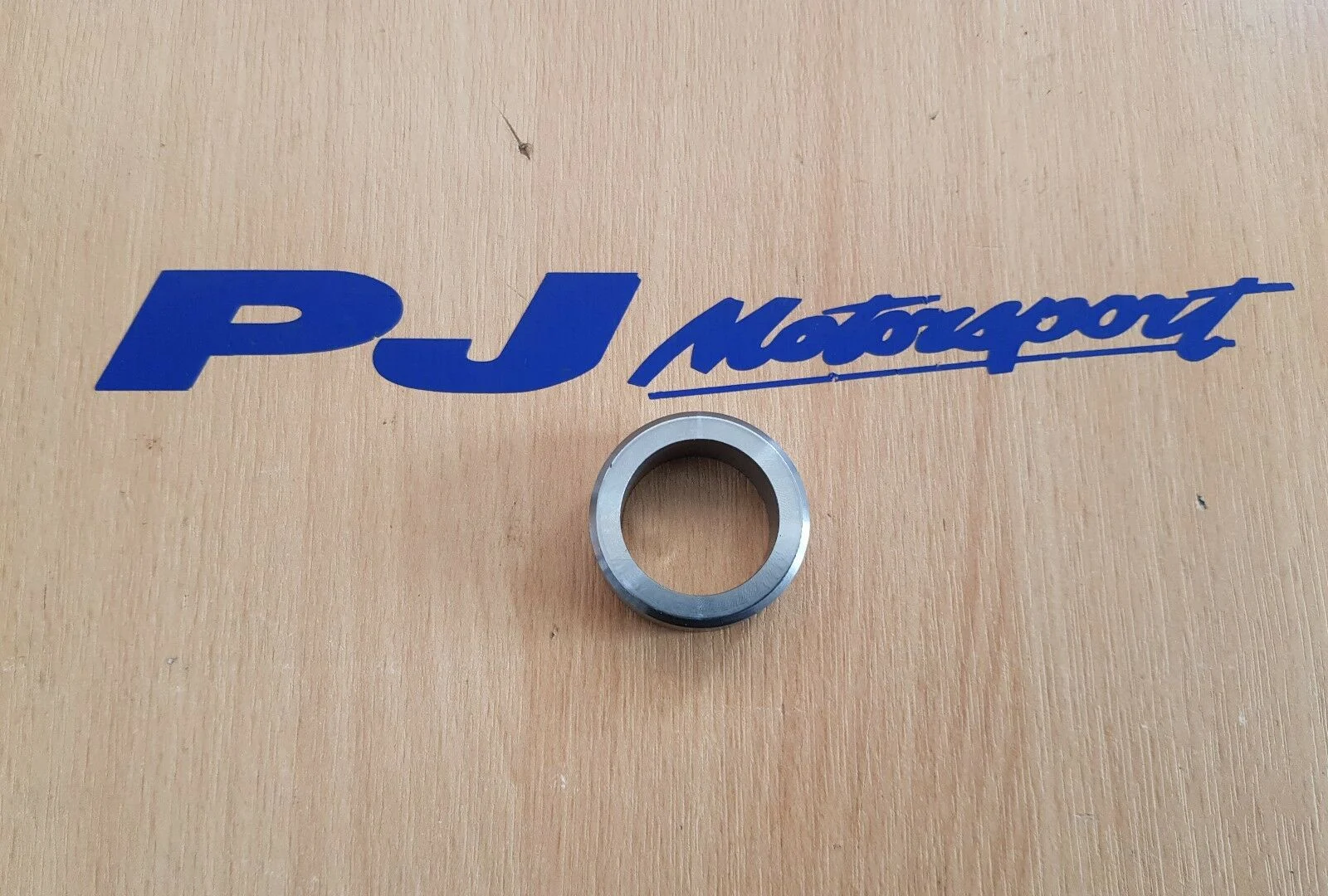 Cosworth 2wd camshaft seal retainer/spacer