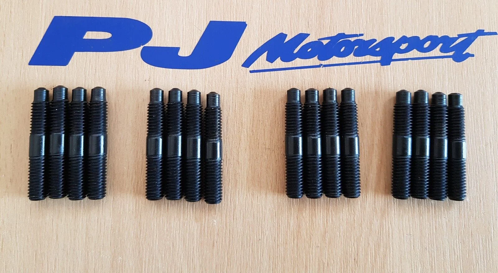 Cosworth yb exhaust manifold stud set (x16) all yb engines