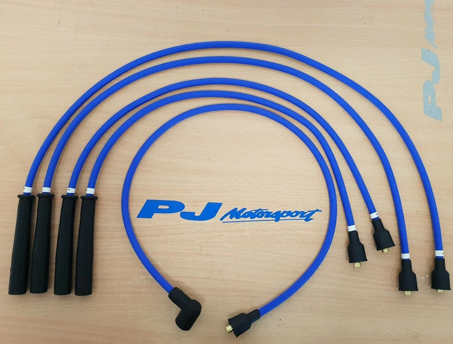 Ford pinto ignition lead and plug lead set (electric blue)