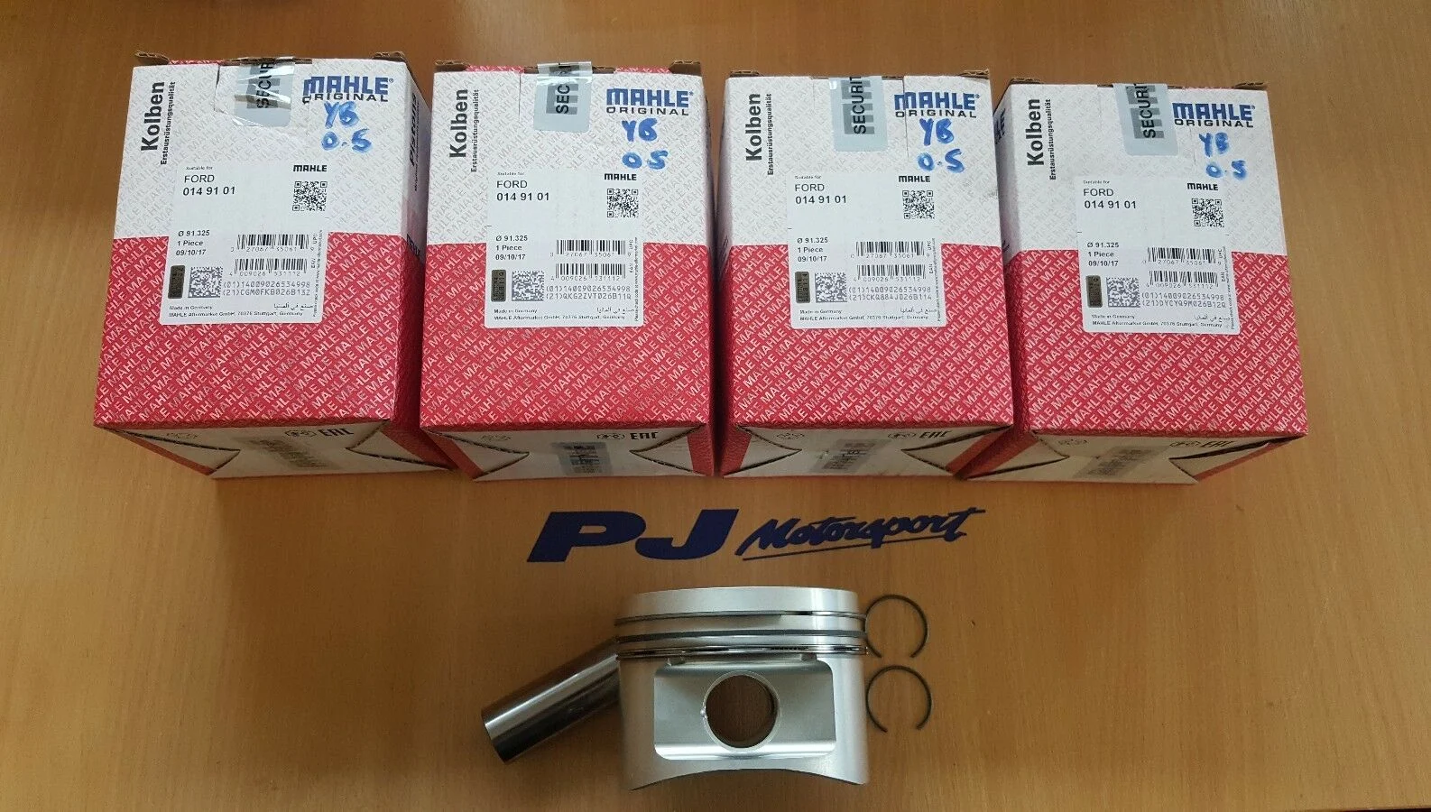 Mahle +0.5mm Cosworth yb piston set